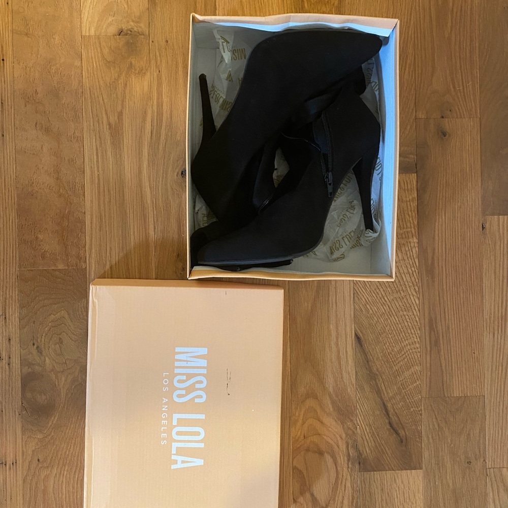 Boots are from ms.Lola great condition size 10